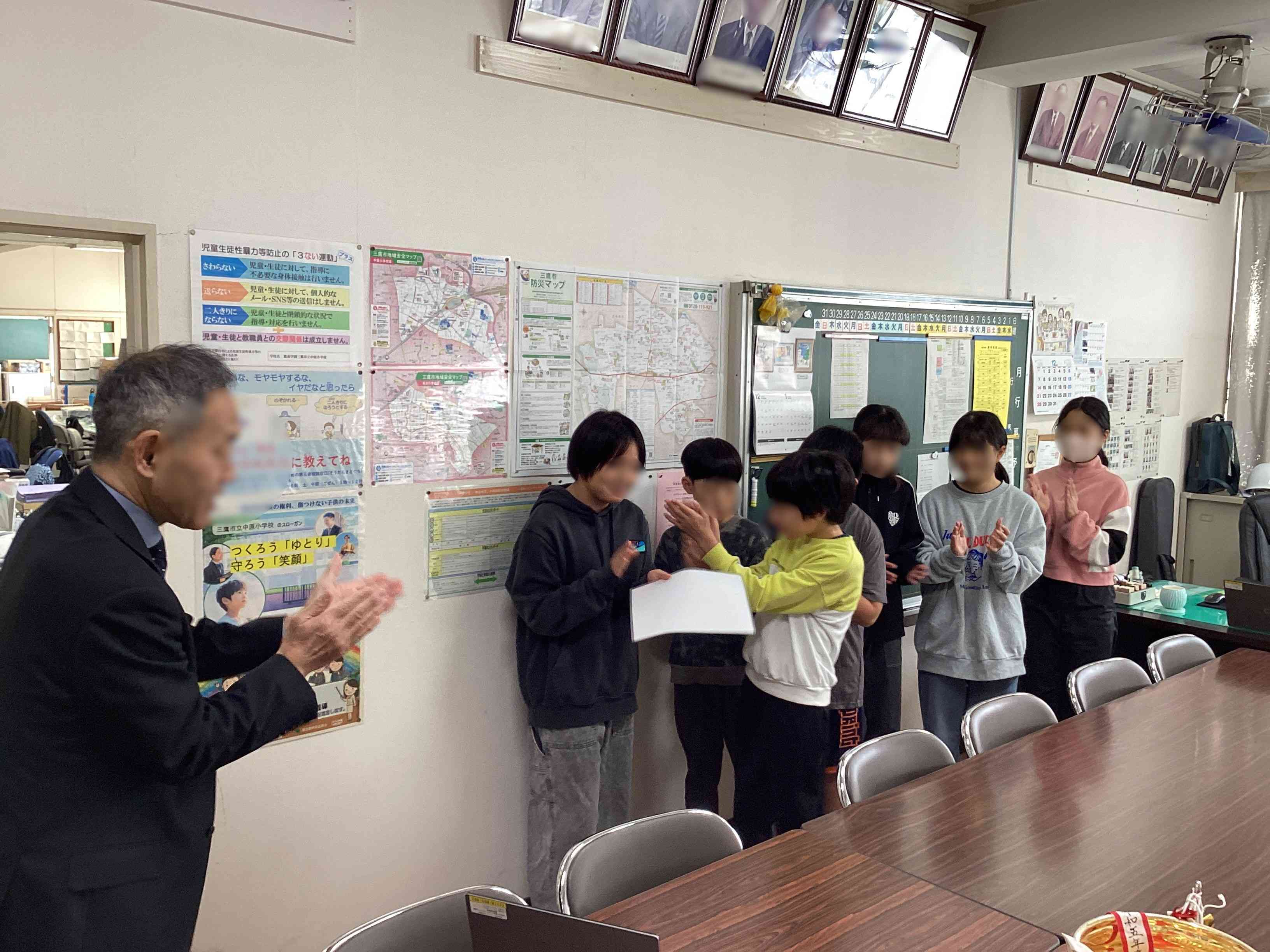 20251201_お話朝会_03