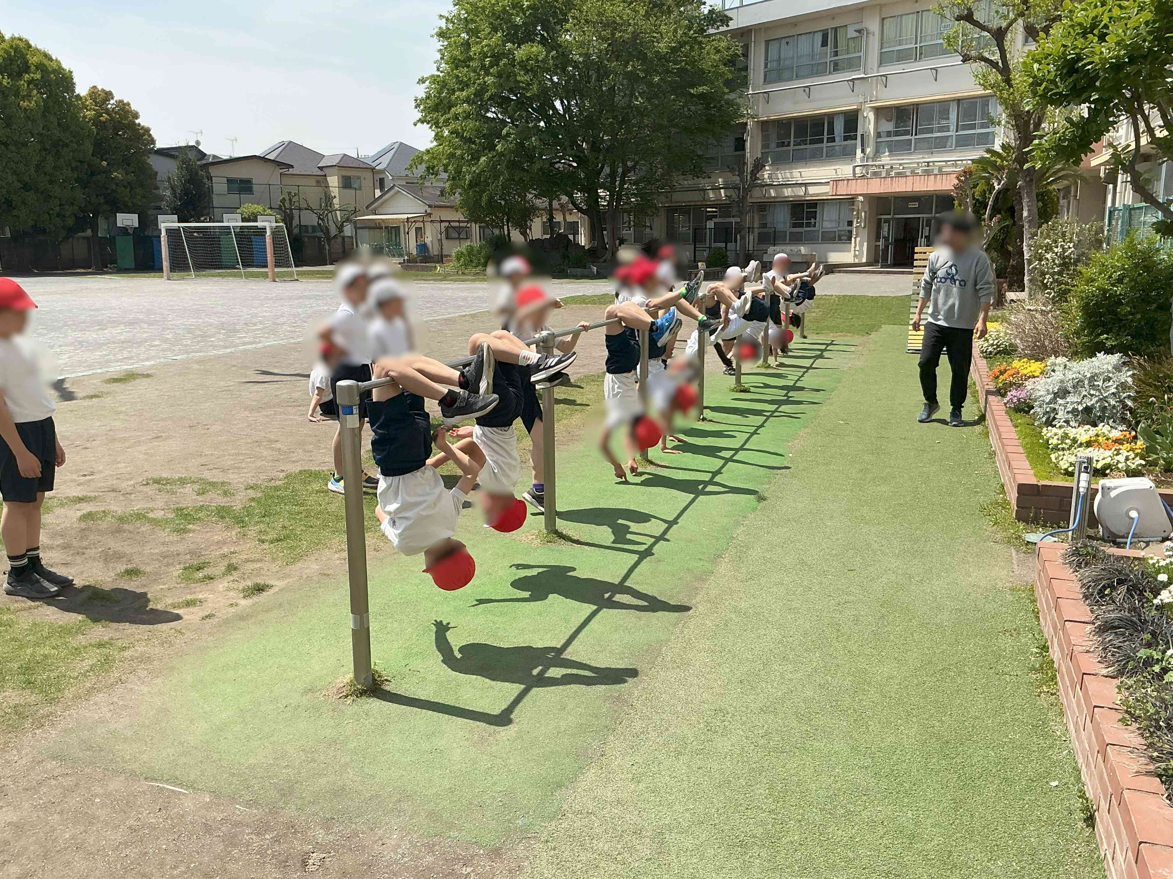 20260417_03_鉄棒_02